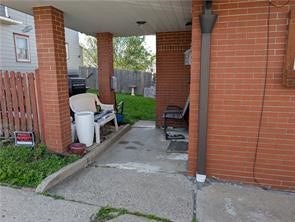 585 Fayette, Washington, PA 15301