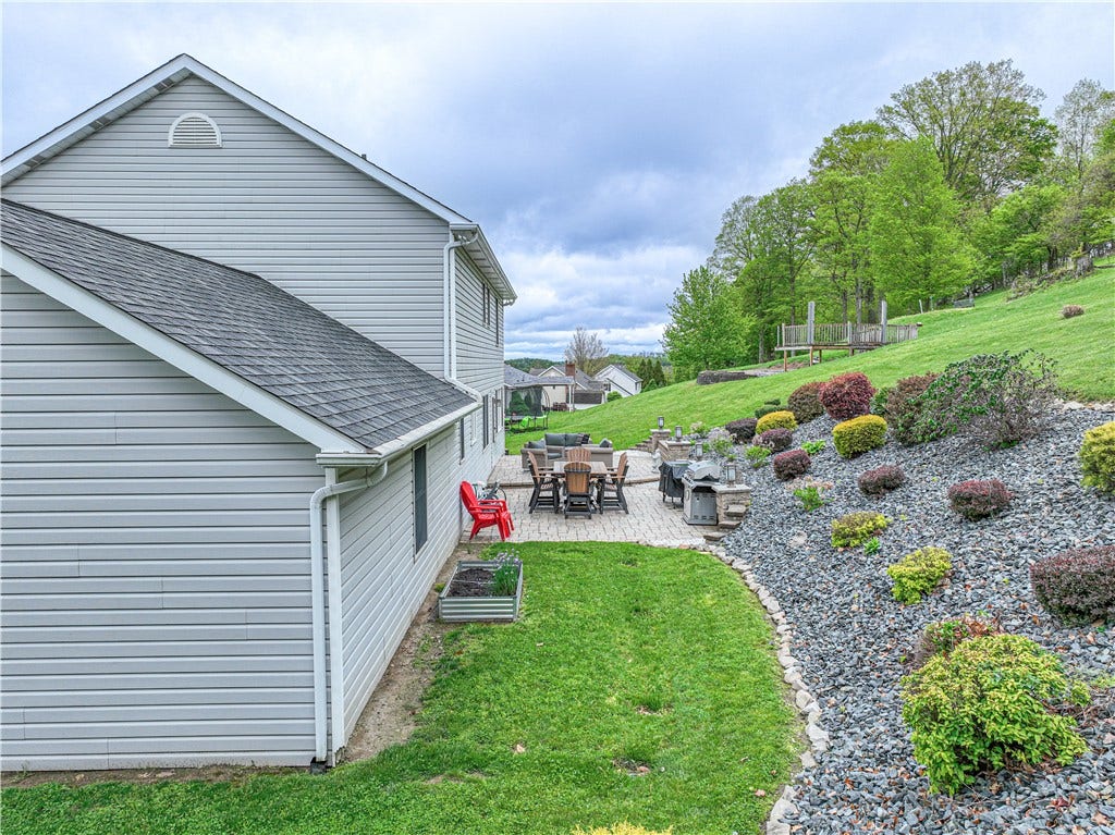 347 Forest, Belle Vernon, PA 15012