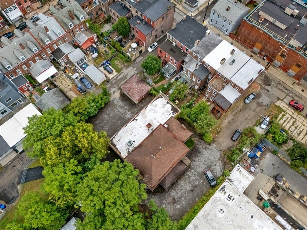 4745 Modoc, Lawrenceville, PA 15201 4745 Modoc, Lawrenceville, PA 15201