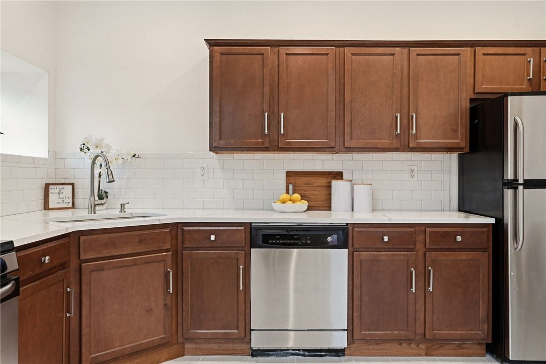 165 44th, Lawrenceville, PA 15201 165 44th, Lawrenceville, PA 15201