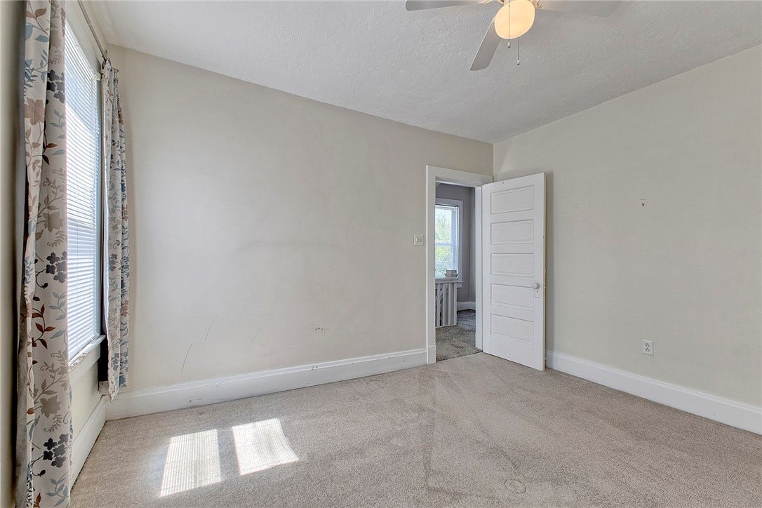 250 Southwest, Greensburg, PA 15601