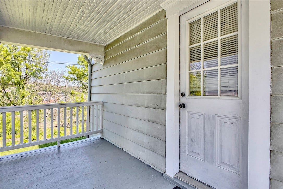 250 Southwest, Greensburg, PA 15601