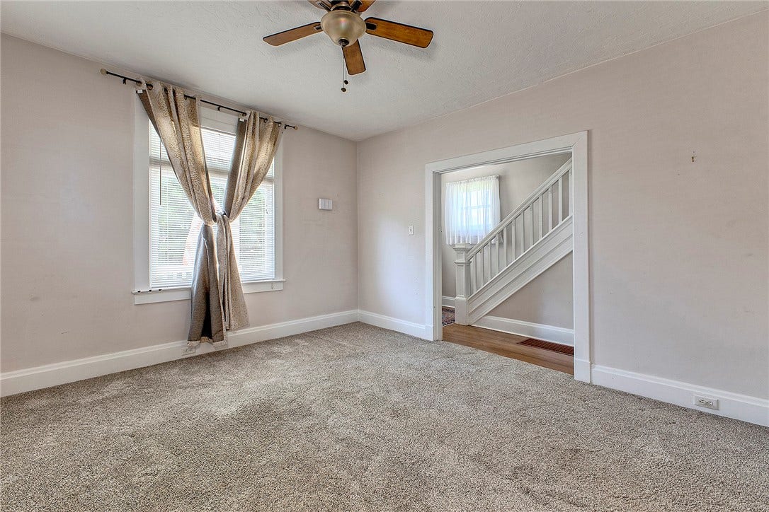 250 Southwest, Greensburg, PA 15601