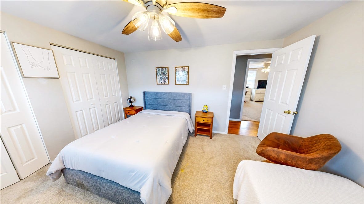 1388 Falla Dr, Bethel Park, PA 15102