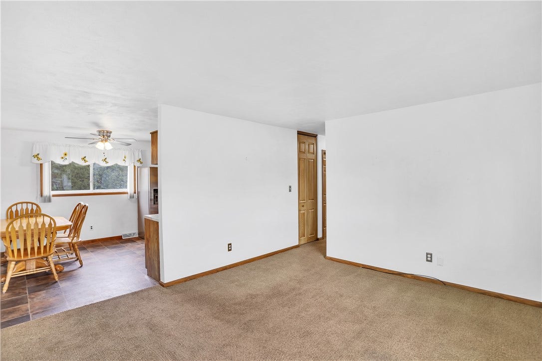 217 Eleanor Drive, Latrobe, PA 15650