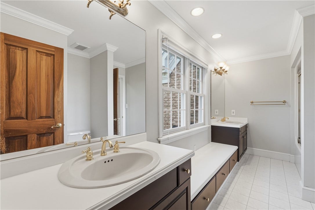 5005 Old Orchard Lane, Gibsonia, PA 15044