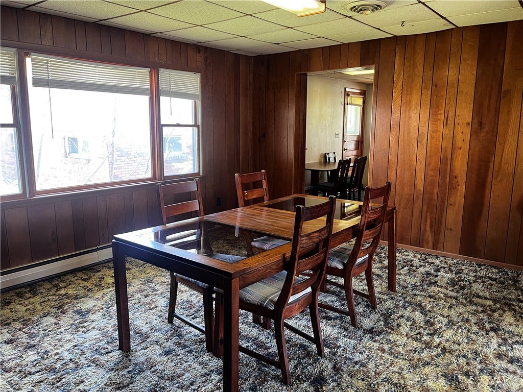560 Sells Ln, Greensburg, PA 15601