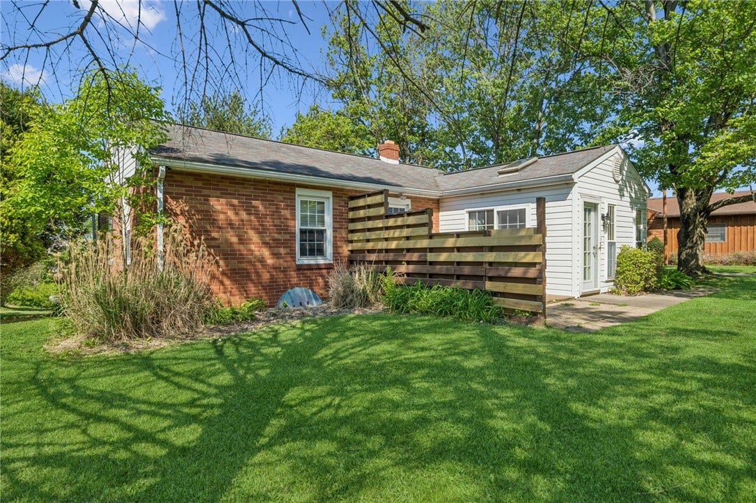 1742 Theatre Street, Latrobe, PA 15650