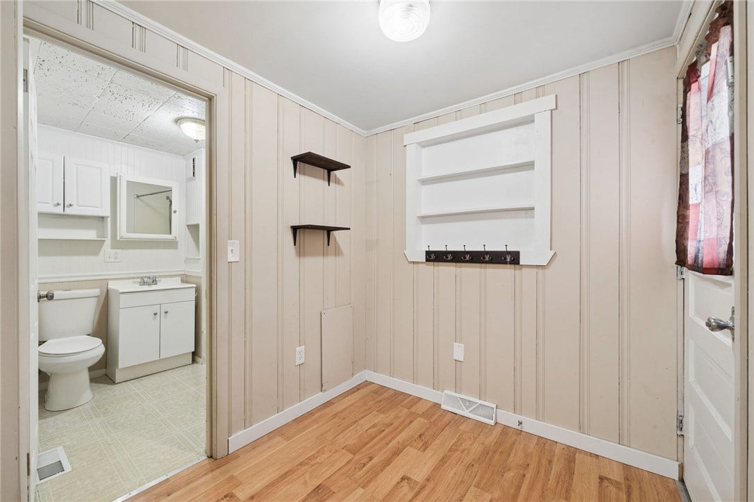 680 Main Street, Irwin, PA 15642