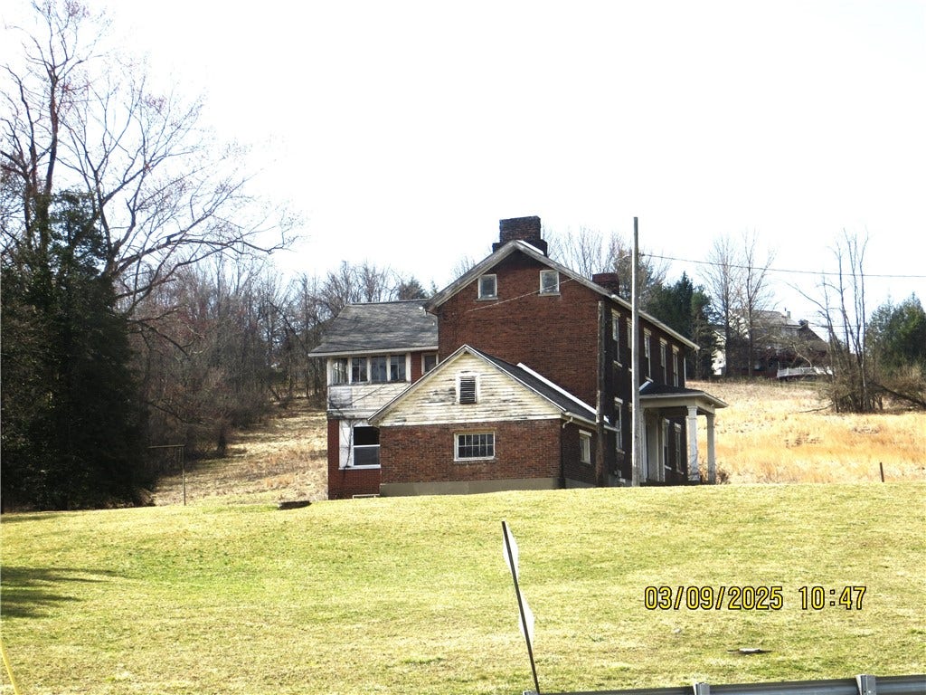 4618 State Route 136, Greensburg, PA 15601