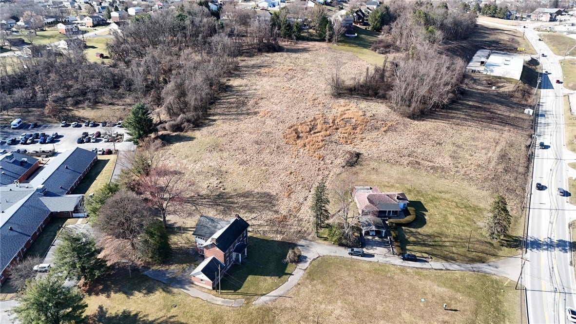 4618 State Route 136, Greensburg, PA 15601