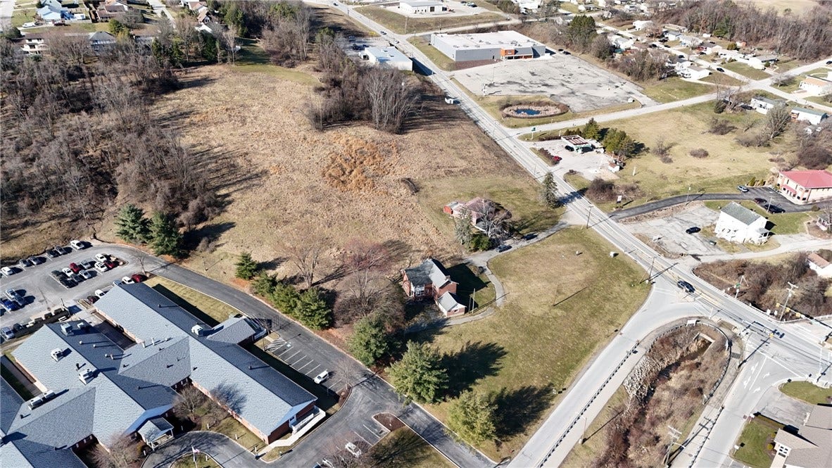 4618 State Route 136, Greensburg, PA 15601