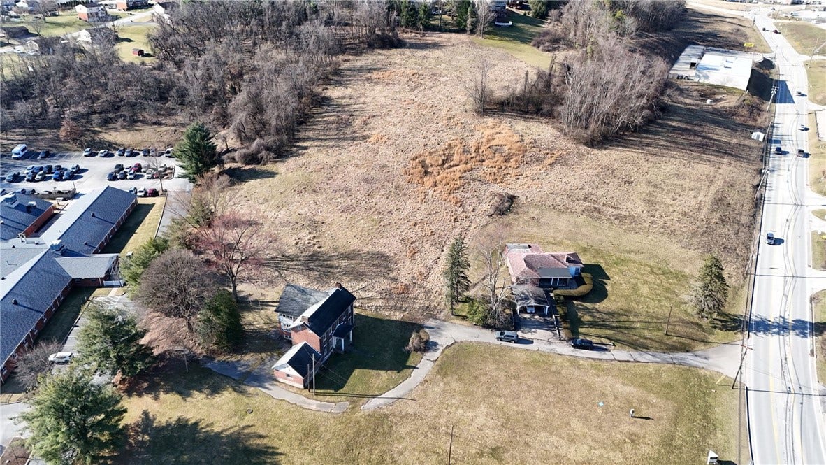 4618 State Route 136, Greensburg, PA 15601