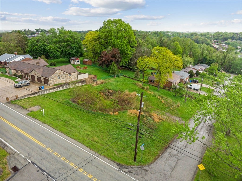 361 Carpenter Ln, Irwin, PA 15642 361 Carpenter Ln, Irwin, PA 15642