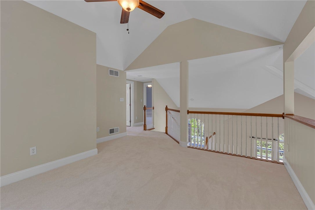 404 Rockledge Dr, Sewickley, PA 15143