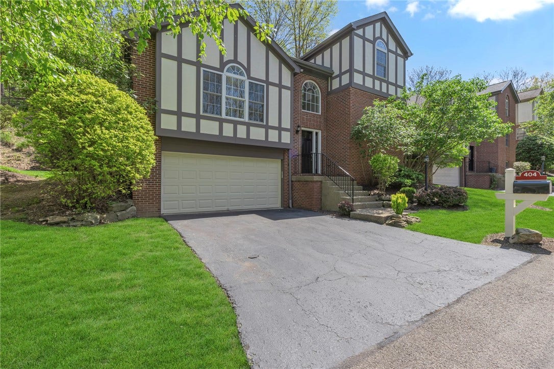 404 Rockledge Dr, Sewickley, PA 15143