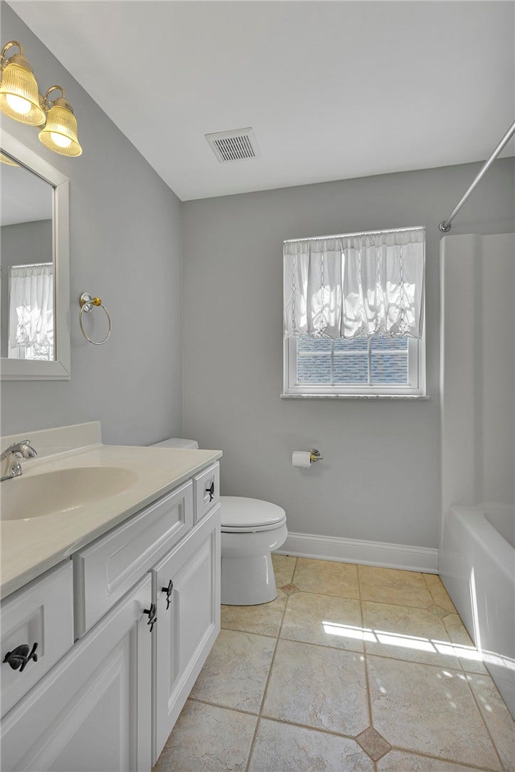 404 Rockledge Dr, Sewickley, PA 15143
