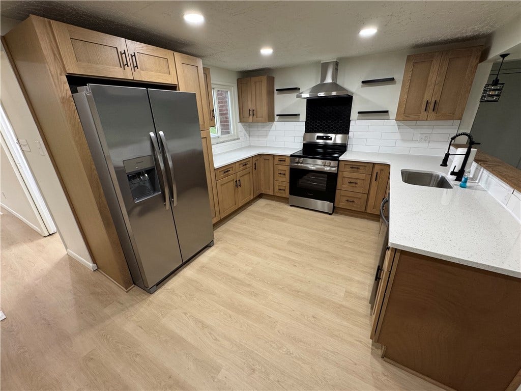 126 Holly Place, Mount Pleasant, PA 15666