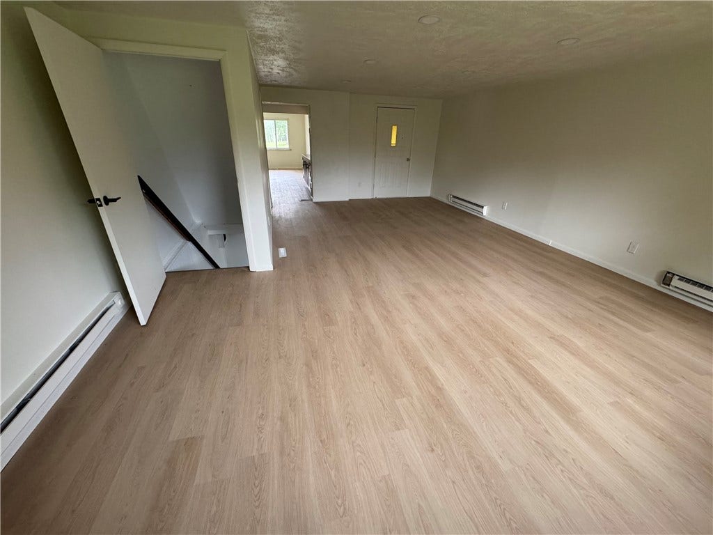 126 Holly Place, Mount Pleasant, PA 15666
