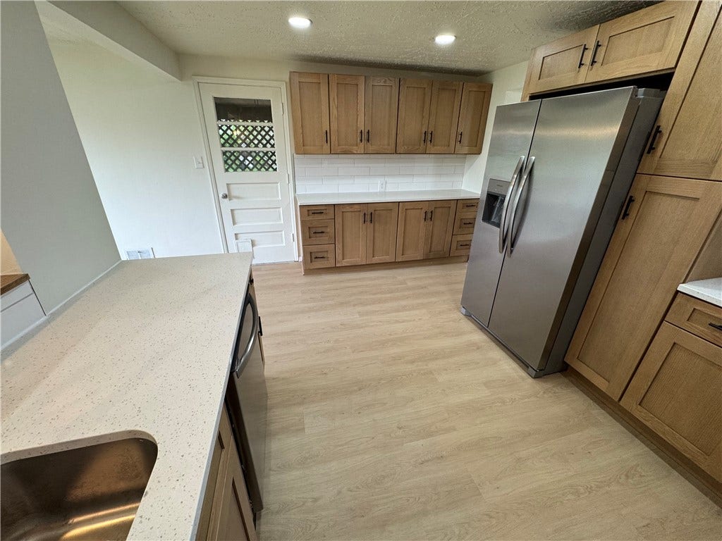 126 Holly Place, Mount Pleasant, PA 15666