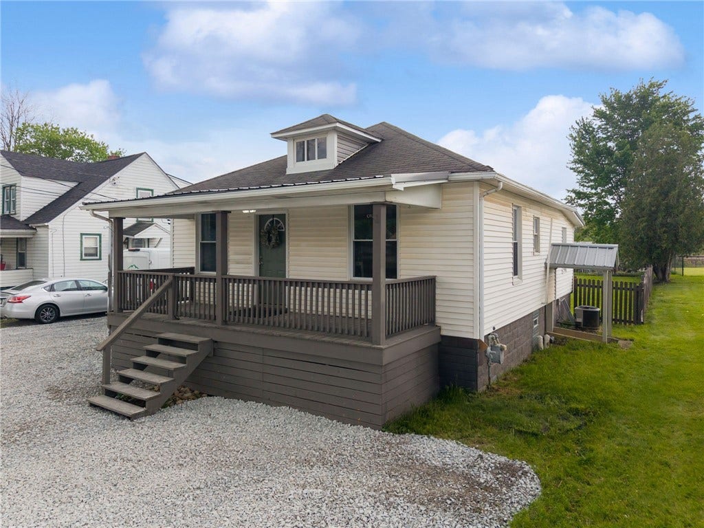 1537 Mount Pleasant Connell Road, Mount Pleasant, PA 15666