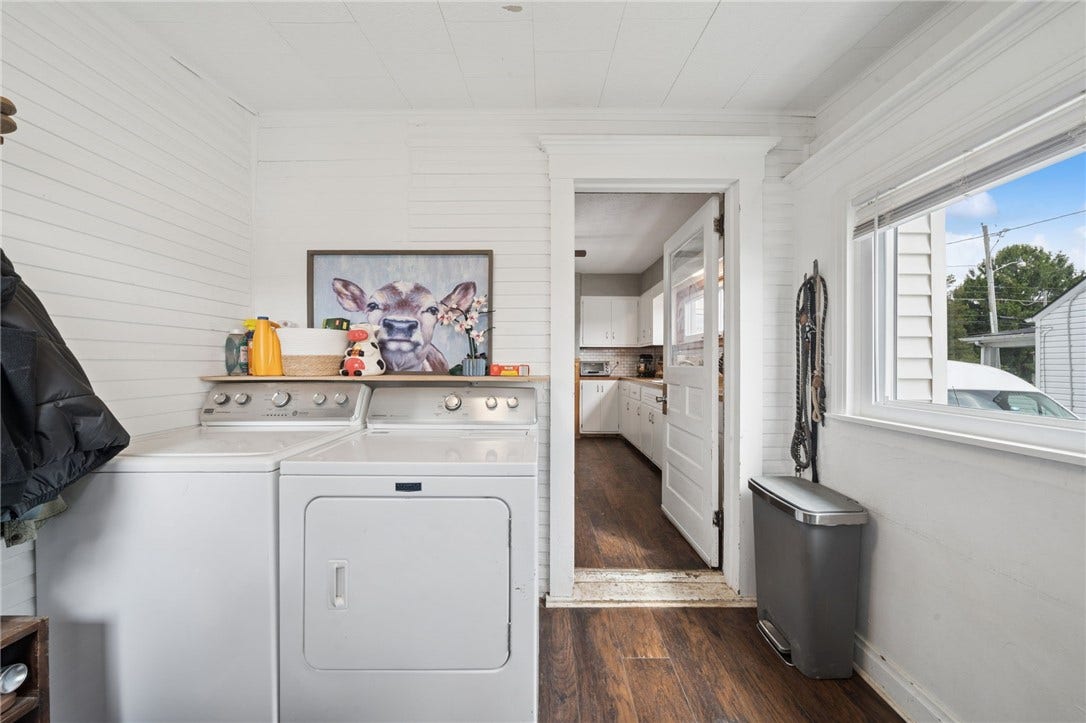 1537 Mount Pleasant Connell Road, Mount Pleasant, PA 15666