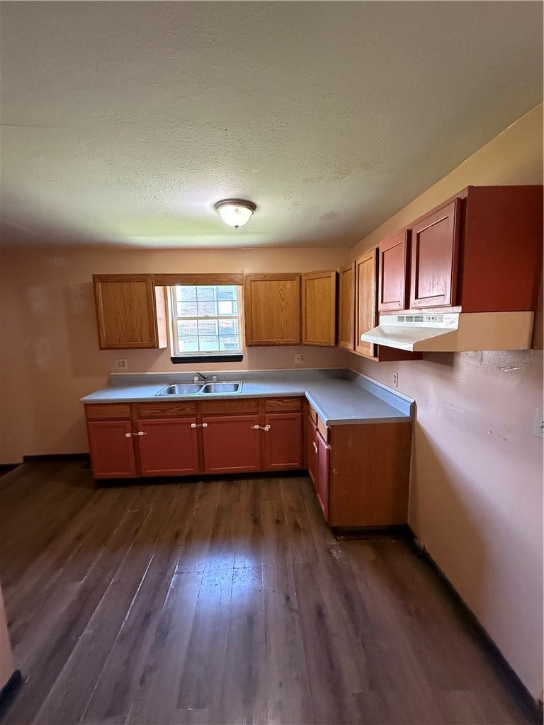 125 12th Street, Jeannette, PA 15644