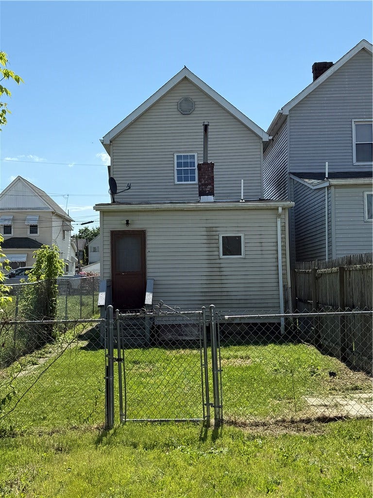 125 12th Street, Jeannette, PA 15644