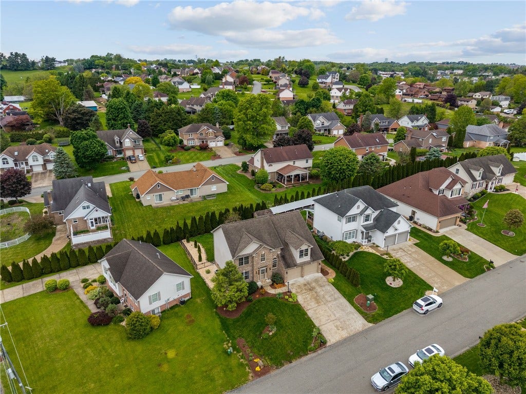 1803 Barneby Ct, Irwin, PA 15642
