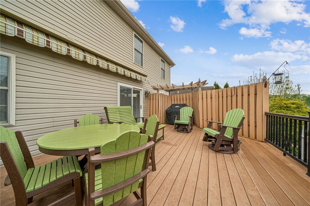 1803 Barneby Ct, Irwin, PA 15642
