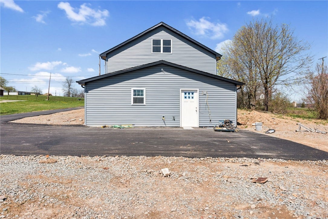 4362 State Route 136, Greensburg, PA 15601