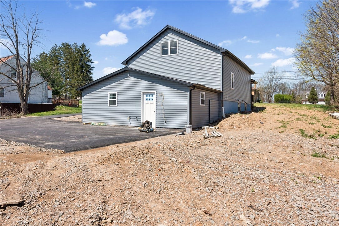 4362 State Route 136, Greensburg, PA 15601