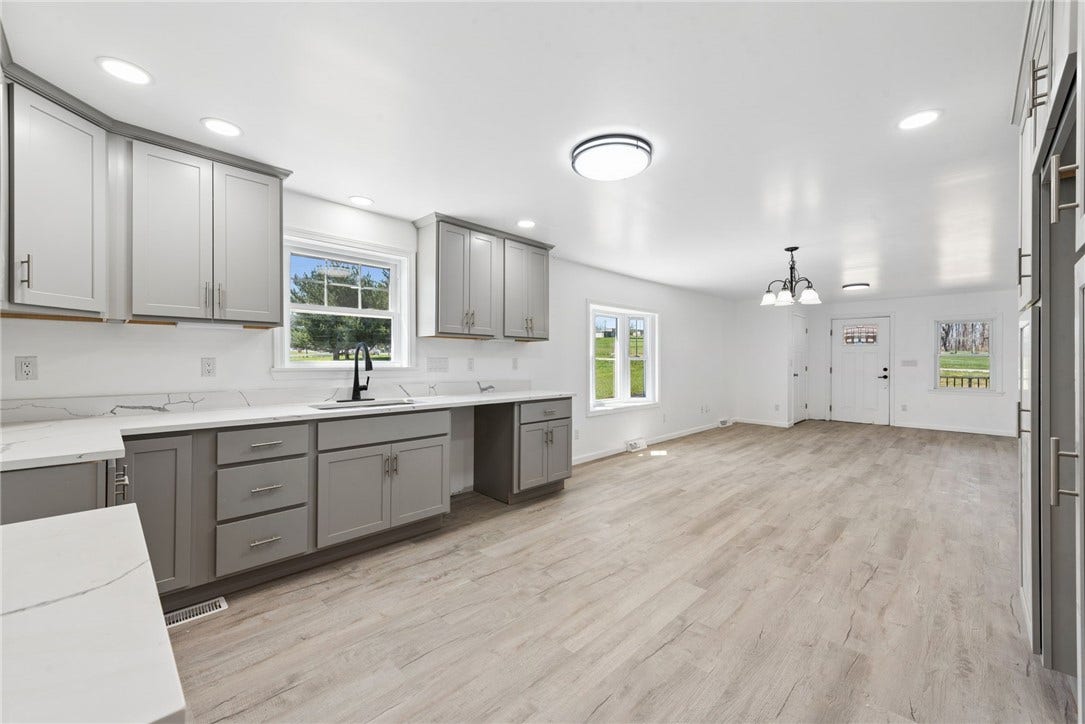 4362 State Route 136, Greensburg, PA 15601