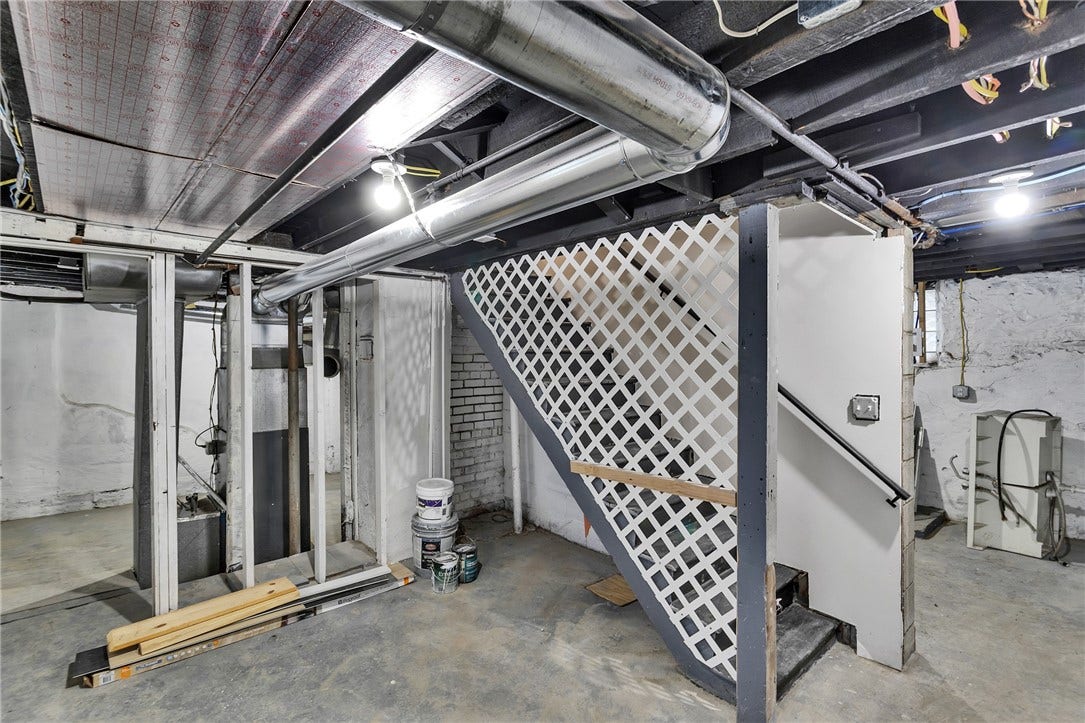 435 Steck, Greensburg, PA 15601