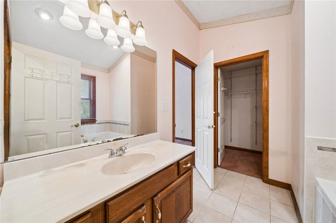 245 Meadow Spring Road, Greensburg, PA 15601