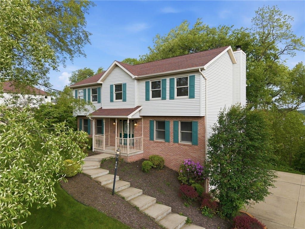 245 Meadow Spring Road, Greensburg, PA 15601