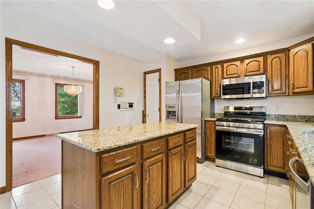 245 Meadow Spring Road, Greensburg, PA 15601