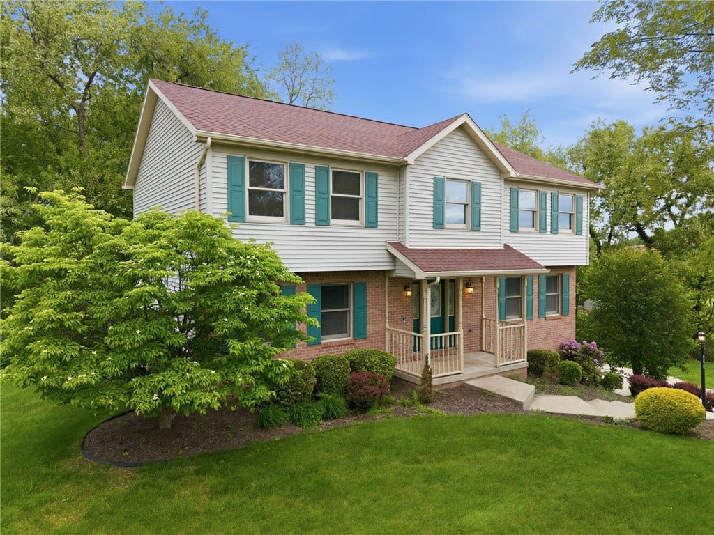 245 Meadow Spring Road, Greensburg, PA 15601