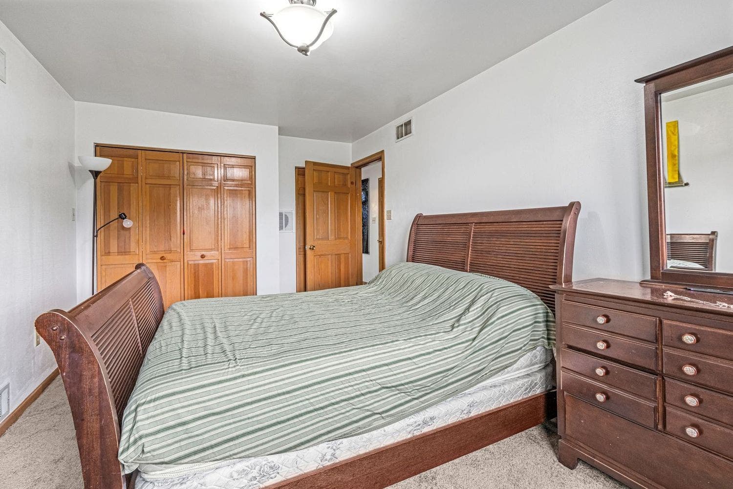5632 Pocusset, Squirrel Hill, PA 15217 Second Bedroom