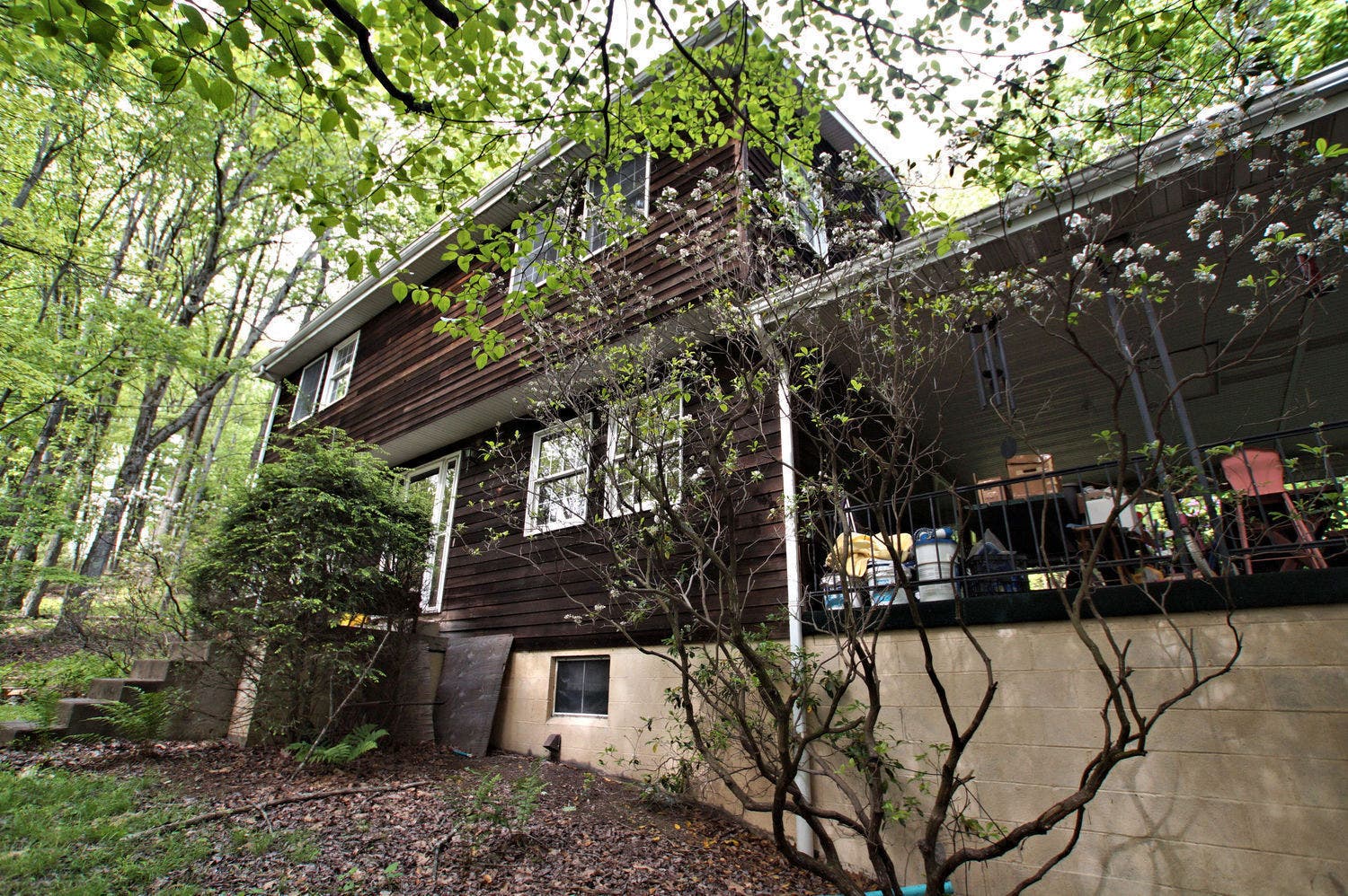 226 Echo Valley Road, Jeannette, PA 15644
