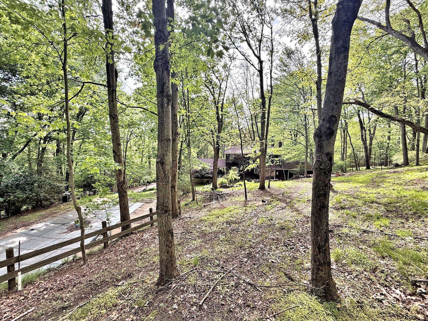 226 Echo Valley Road, Jeannette, PA 15644