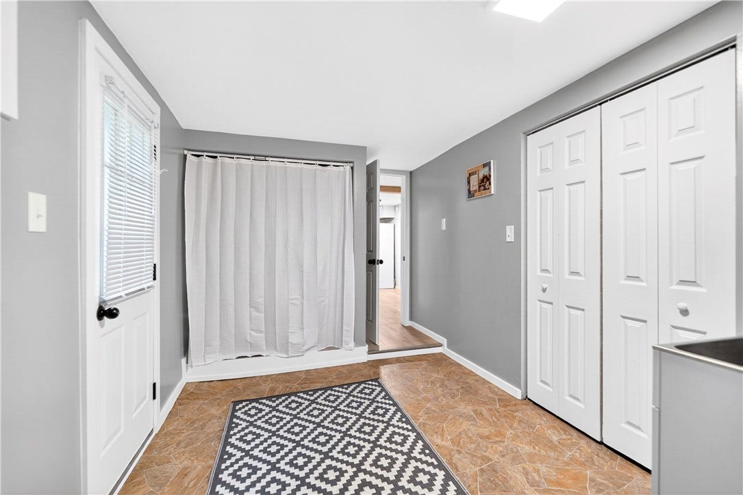 154 Ashbaugh Road, Jeannette, PA 15644