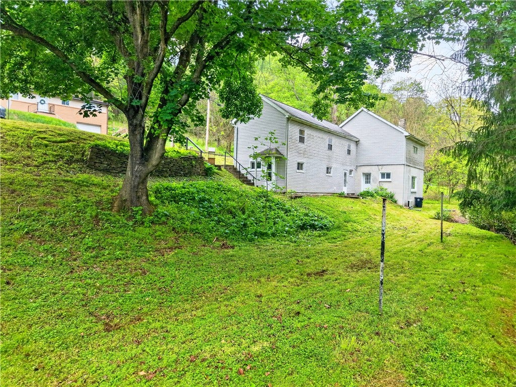 154 Ashbaugh Road, Jeannette, PA 15644