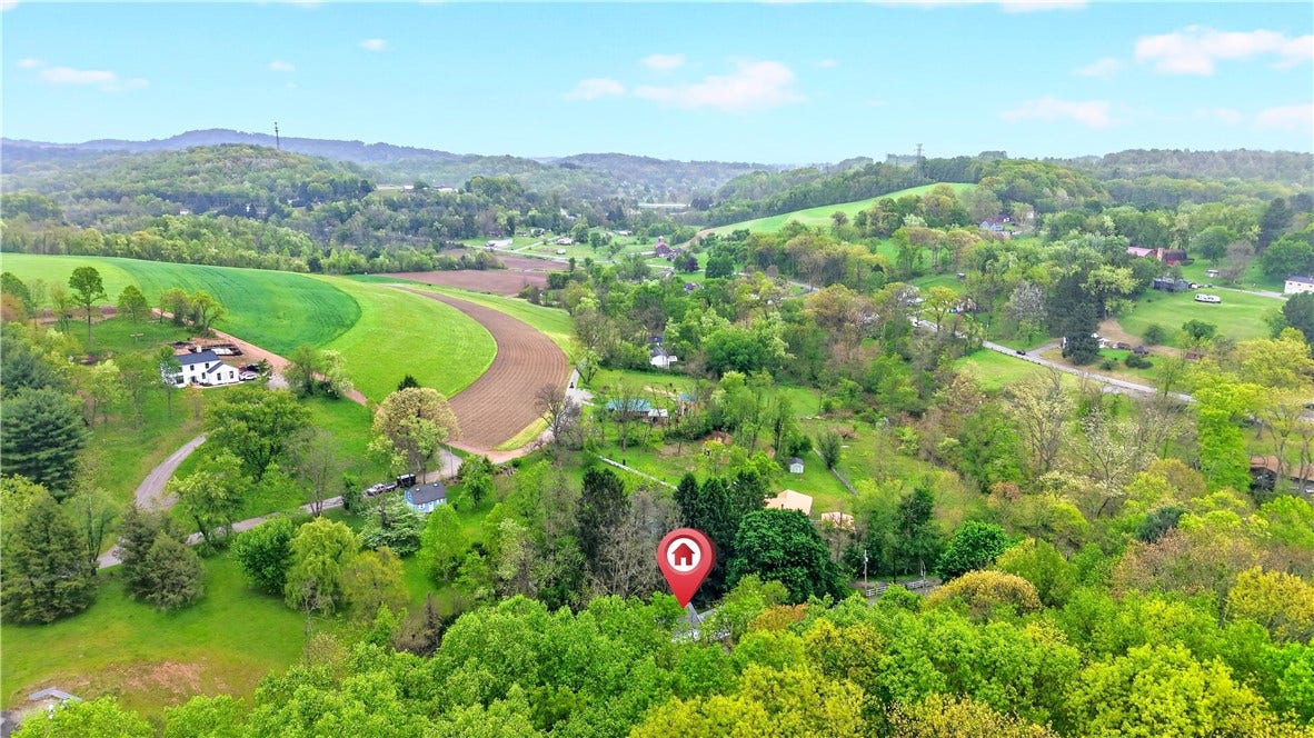 154 Ashbaugh Road, Jeannette, PA 15644
