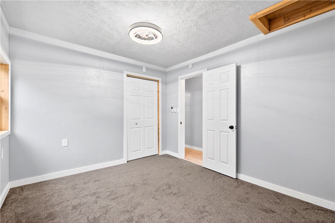 154 Ashbaugh Road, Jeannette, PA 15644