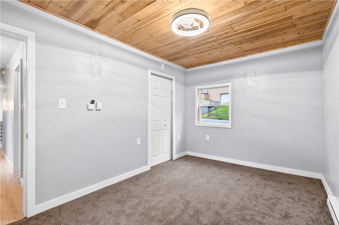 154 Ashbaugh Road, Jeannette, PA 15644