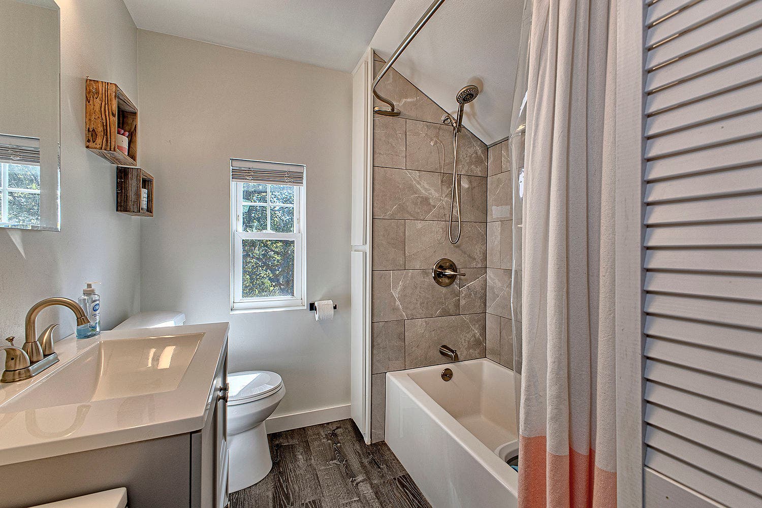 36 Glenview Avenue, Greensburg, PA 15601