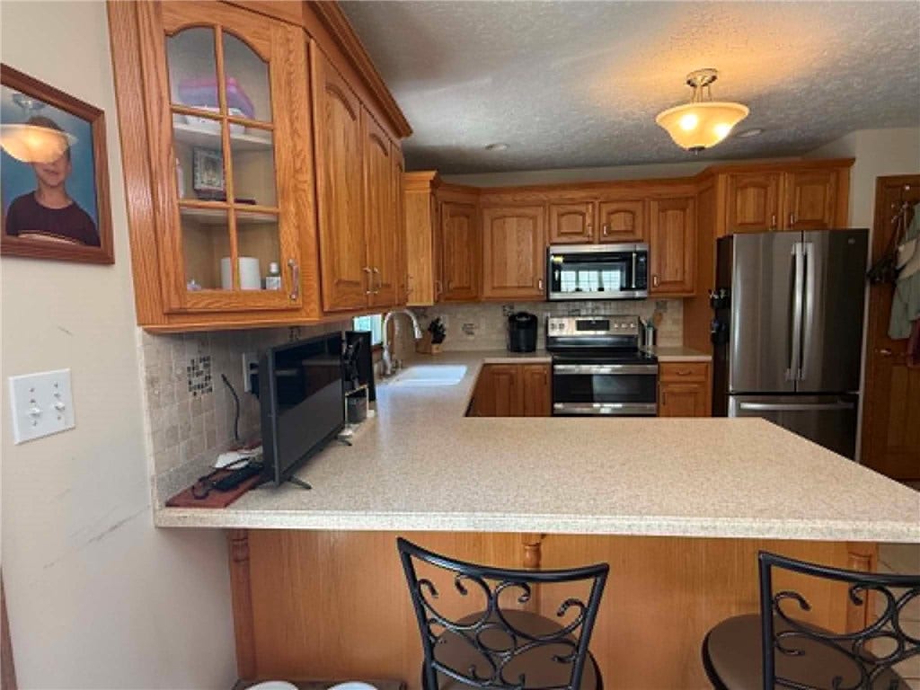 1040 CROSS CREEK DRIVE, Uniontown, PA 15401