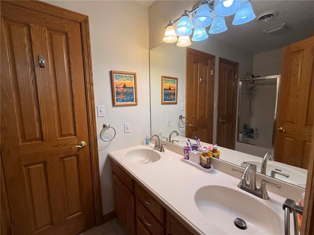 1040 CROSS CREEK DRIVE, Uniontown, PA 15401