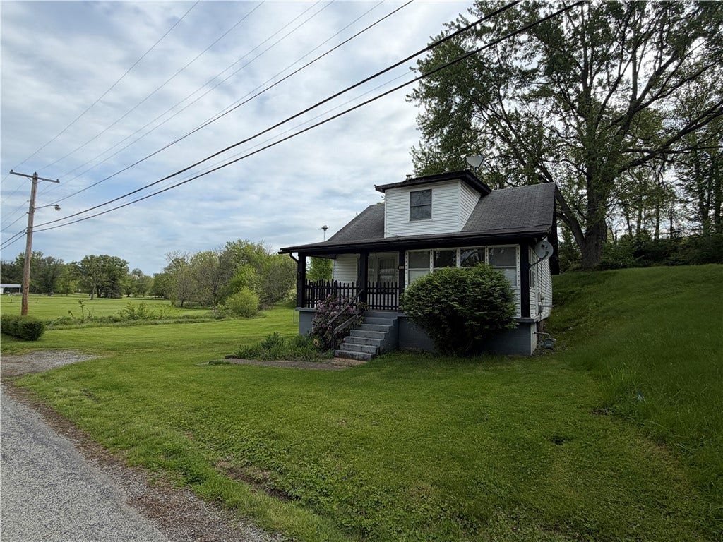 420 Old Plank, Washington, PA 15301
